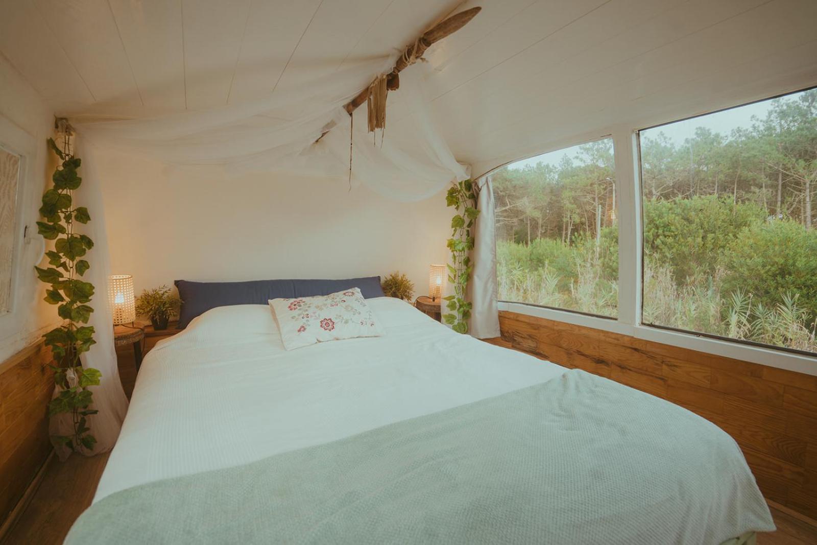 The Amazing Inacio Bus Converted Home Sintra Exterior photo